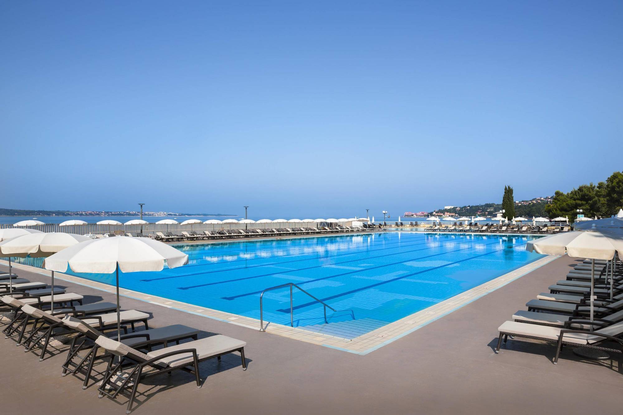 Remisens Premium Casa Rosa Hotel Portoroz Exterior photo